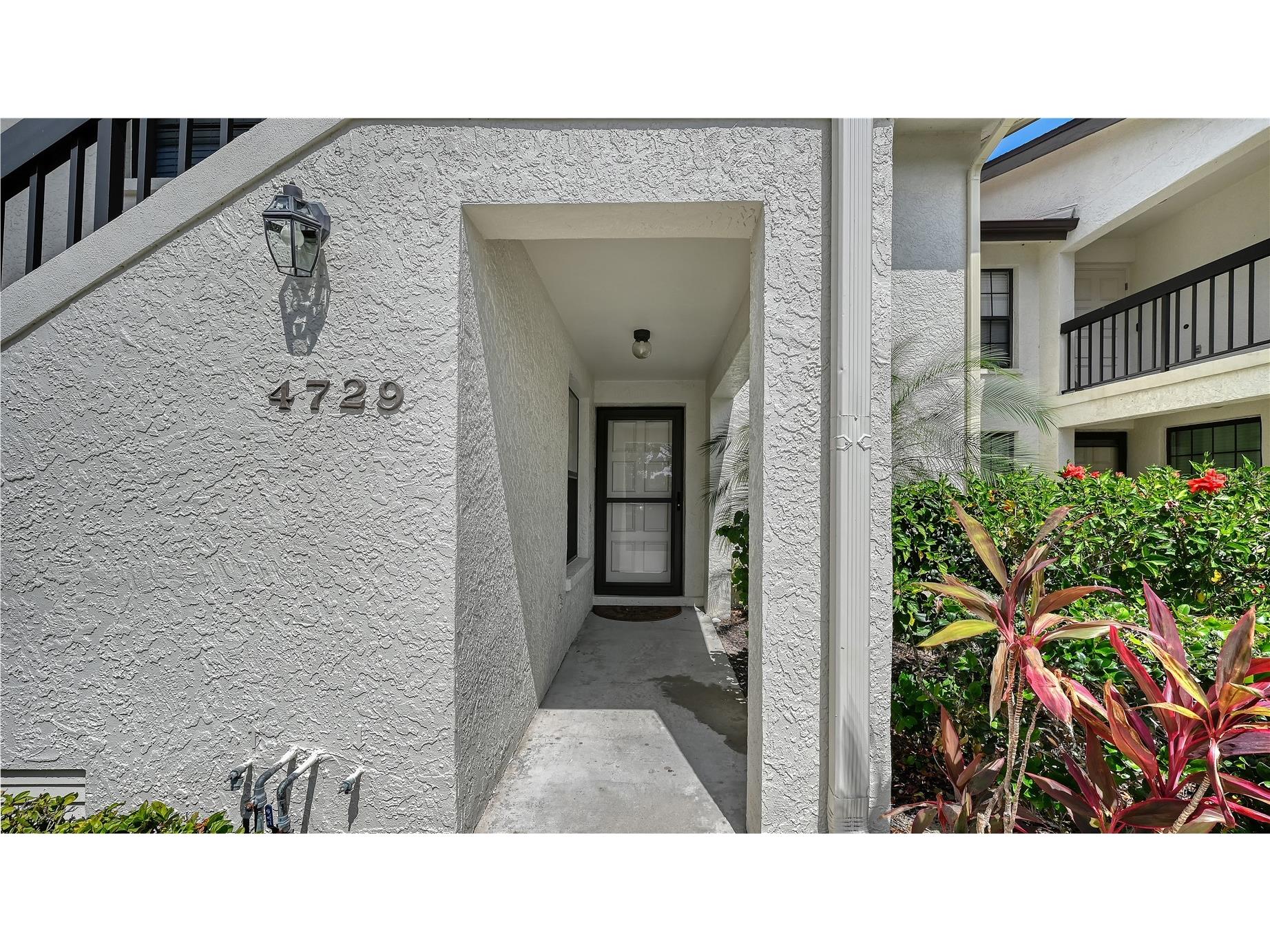 4729 Winslow Beacon #11 Sarasota FL 34235 A4694236 image2