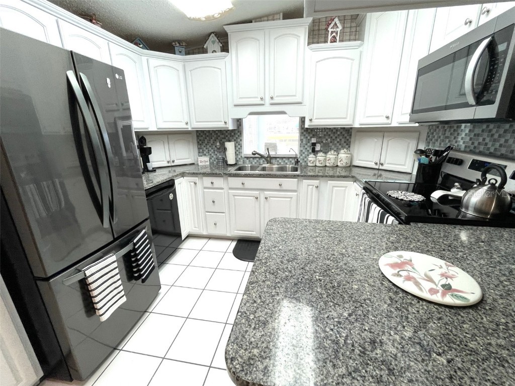 473 Sharks Point North Port FL 34287 - LAKE DOLPHIN N6137206 image21