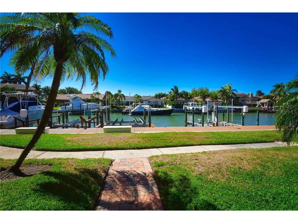 4730 Brittany Drive S #35 Saint Petersburg FL 33715 TB8438936 image22