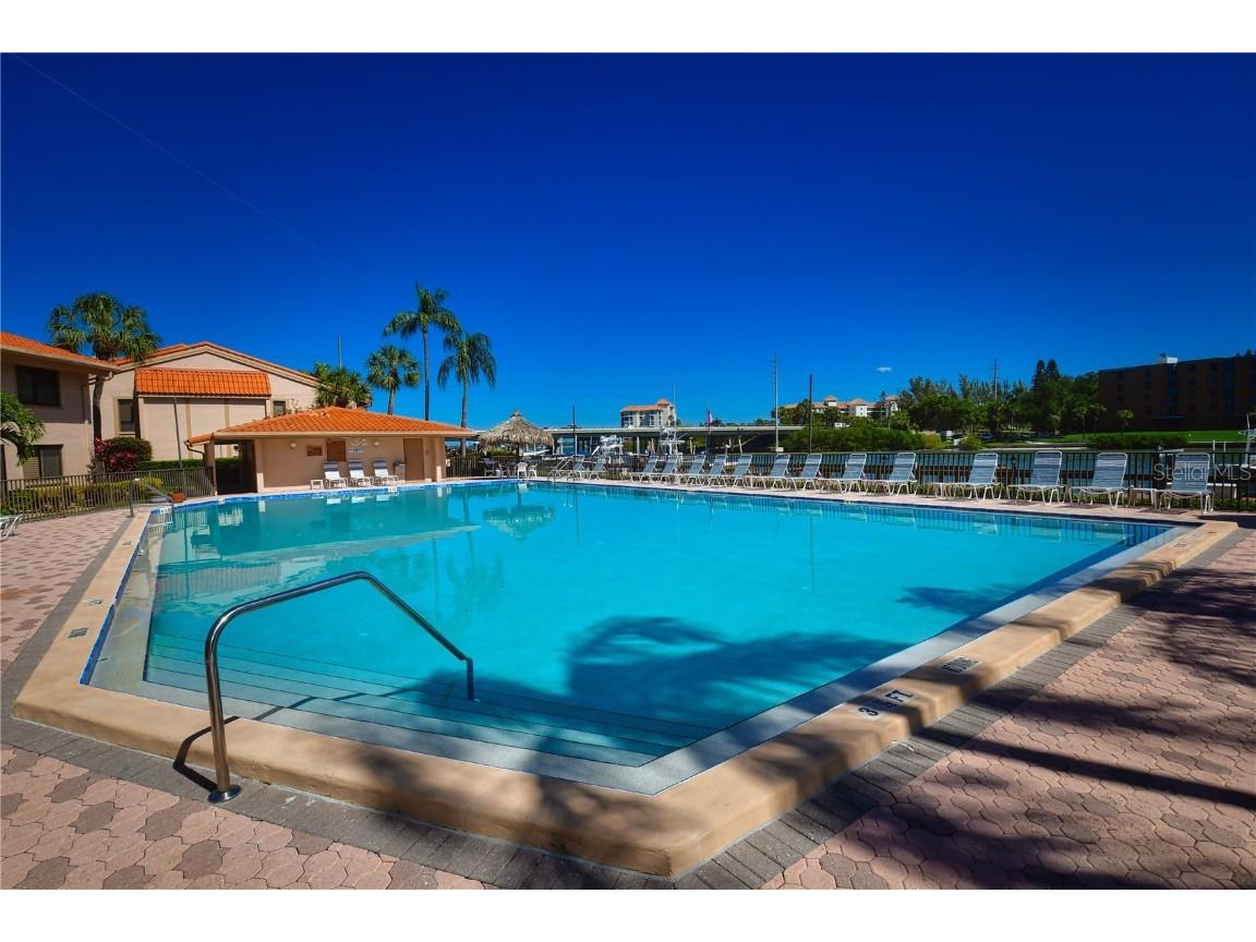 4730 Brittany Drive S #35 Saint Petersburg FL 33715 TB8438936 image24