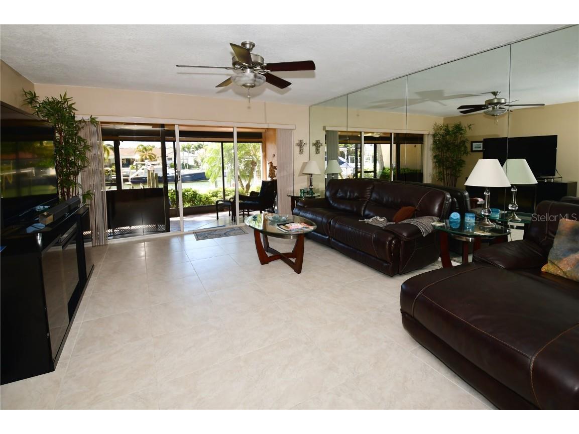 4730 Brittany Drive S #35 Saint Petersburg FL 33715 TB8438936 image4