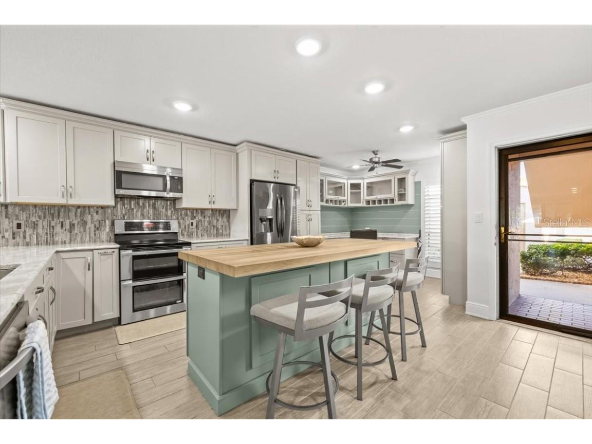 4730 Brittany Drive S #36 Saint Petersburg FL 33715 - BOCA CIEGA BAY TB8443091 image3