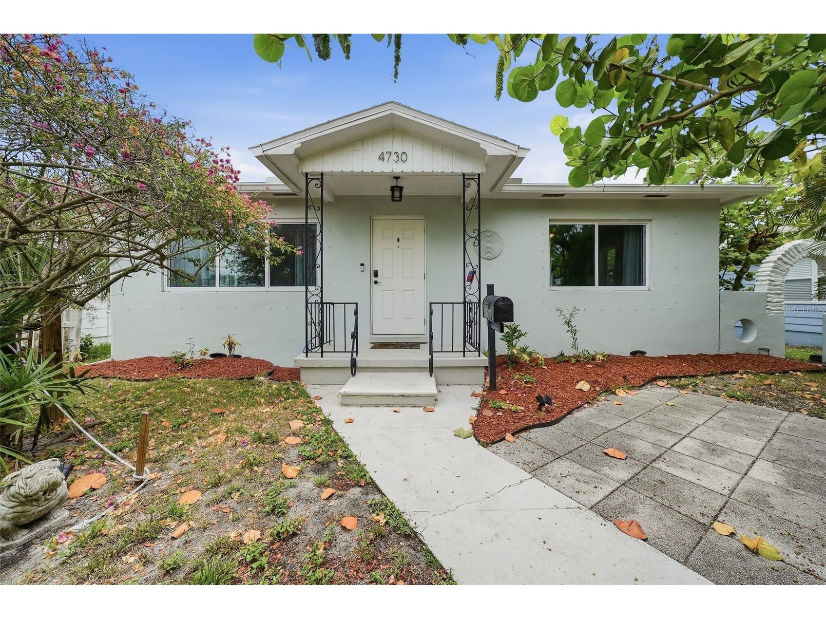 4730 Burlington Avenue N Saint Petersburg FL 33713 TB8515980 image1