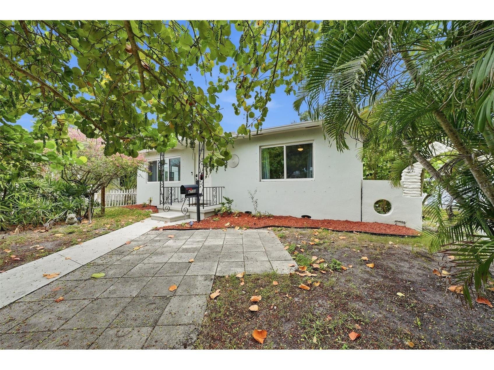 4730 Burlington Avenue N Saint Petersburg FL 33713 TB8515980 image2