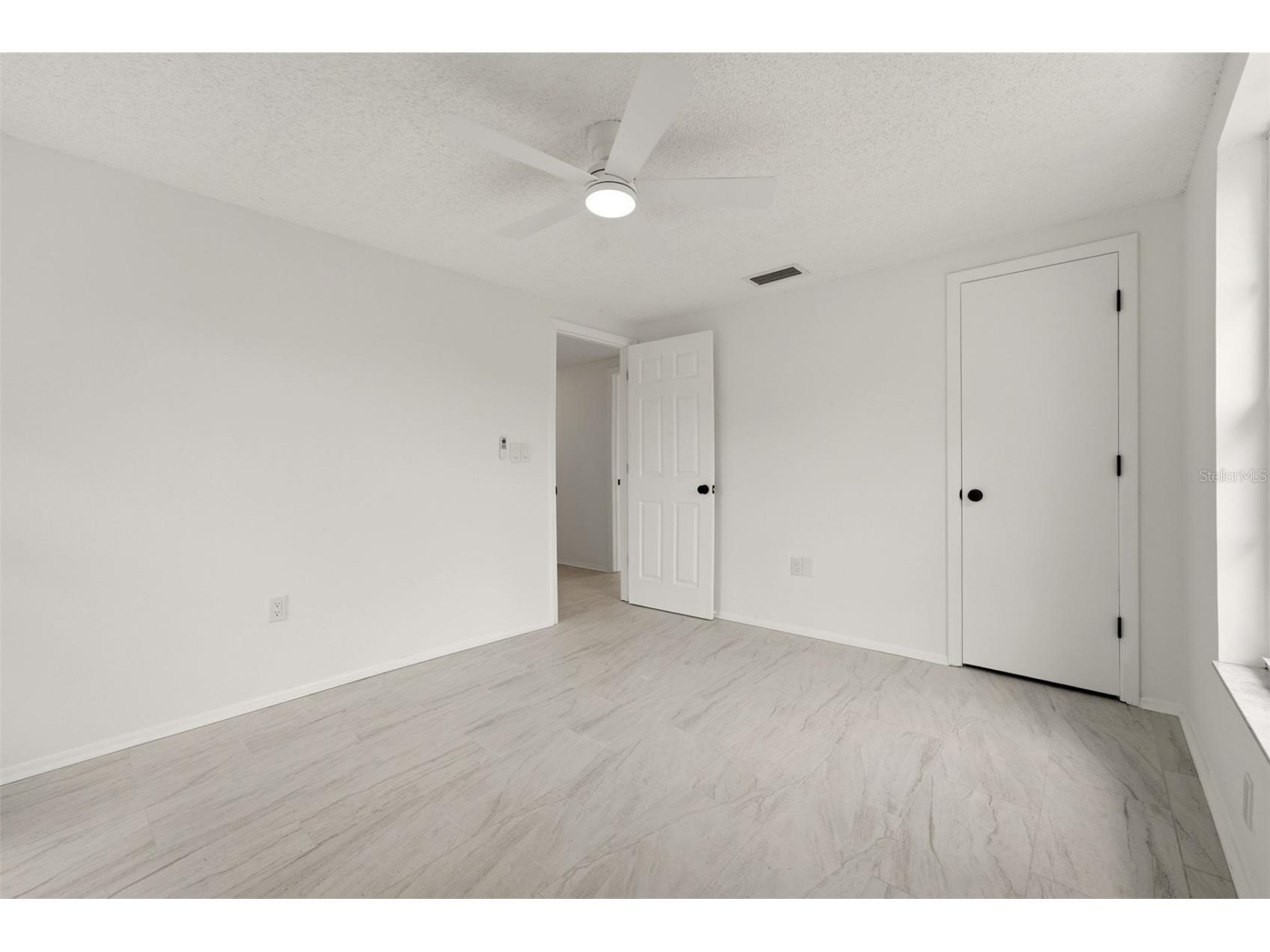 4731 Atlantic Avenue Sarasota FL 34233 GC541755 image20