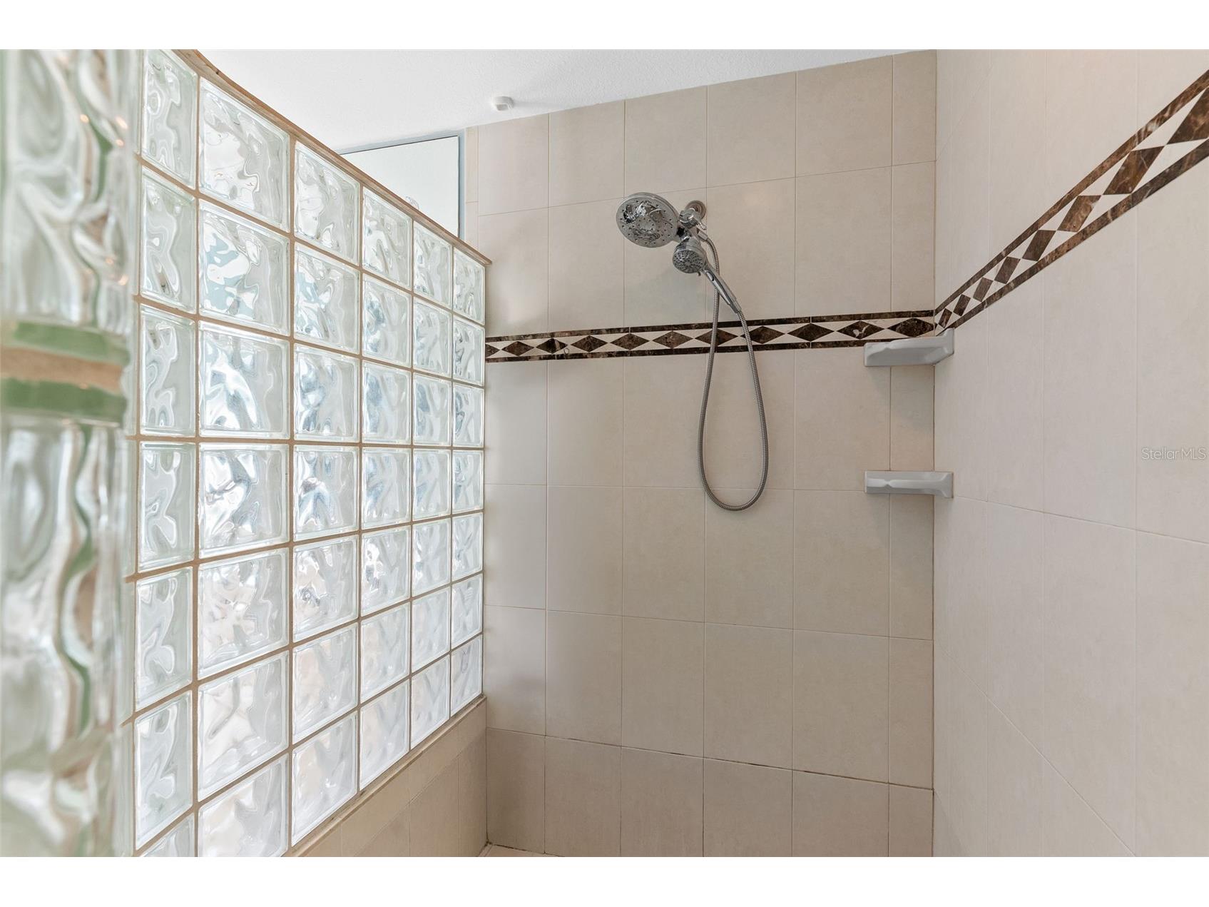 4731 Coconut Palm Circle NE Saint Petersburg FL 33703 TB8490308 image23
