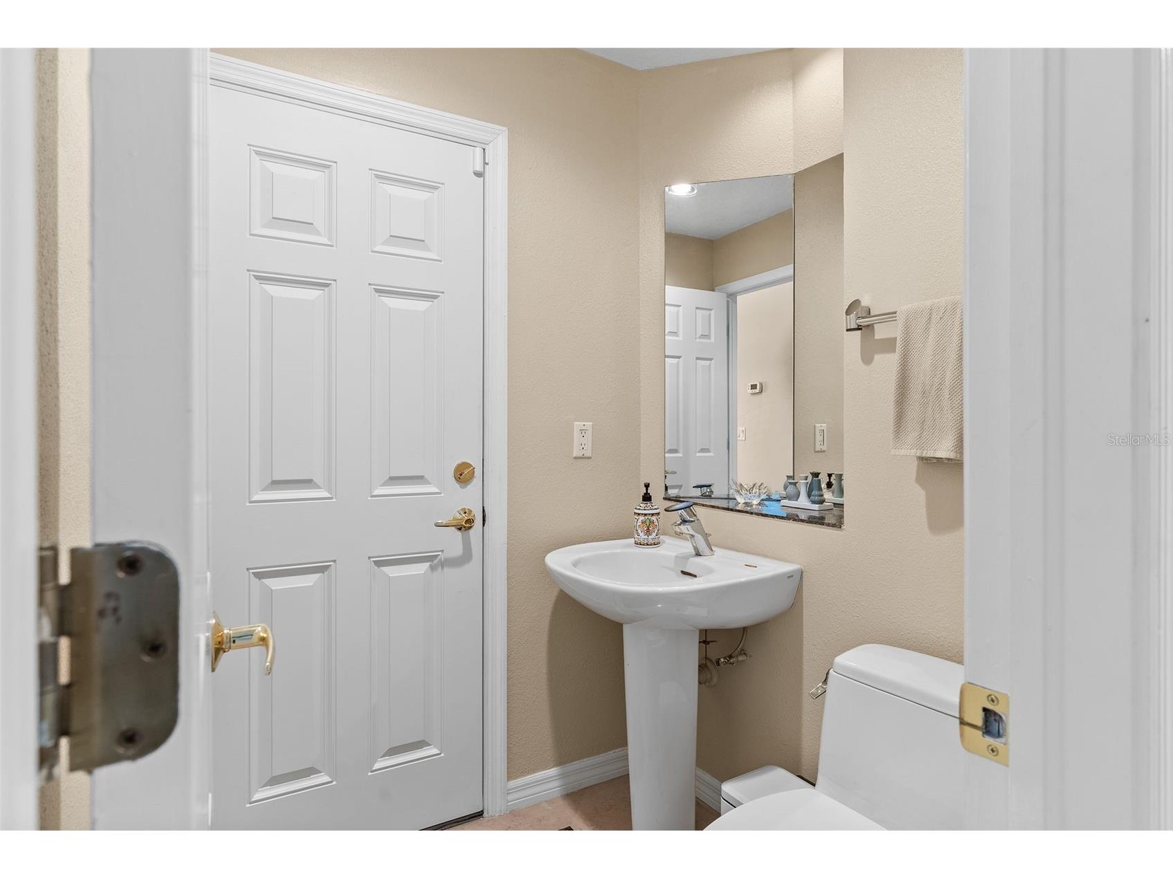 4731 Coconut Palm Circle NE Saint Petersburg FL 33703 TB8490308 image24