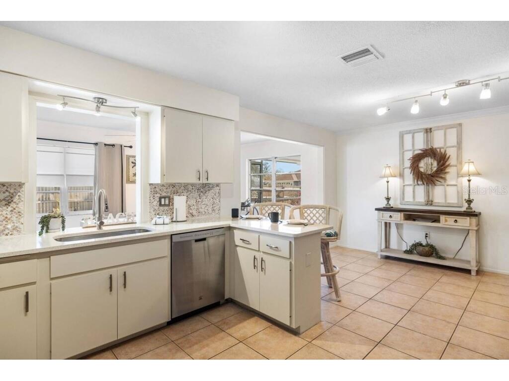 4731 Egret Road Venice FL 34293 A4678608 image10