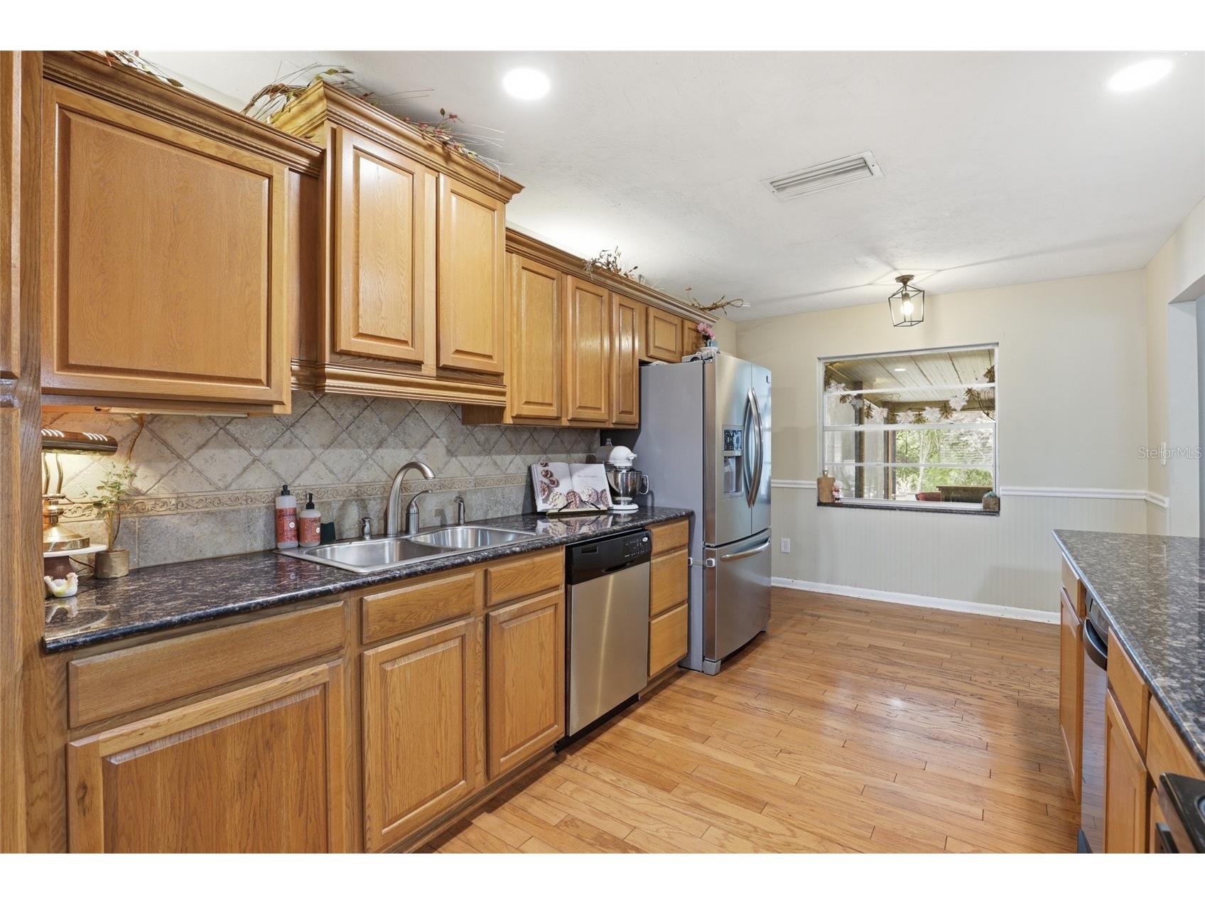 4731 NW 39th Street Gainesville FL 32606 GC538465 image14