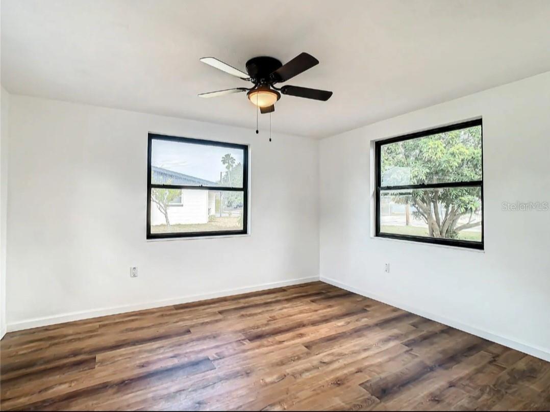 4731 Phoenix Avenue Holiday FL 34690 TB8516977 image25