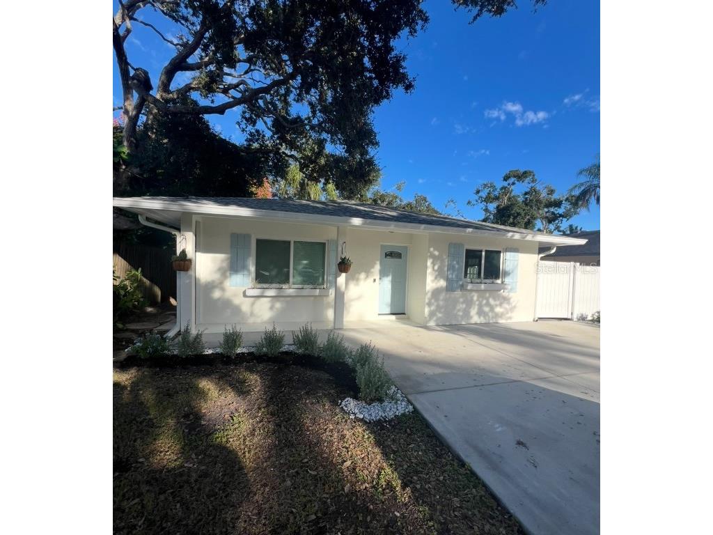 4731 Violet Avenue Sarasota FL 34233 A4665302 image1