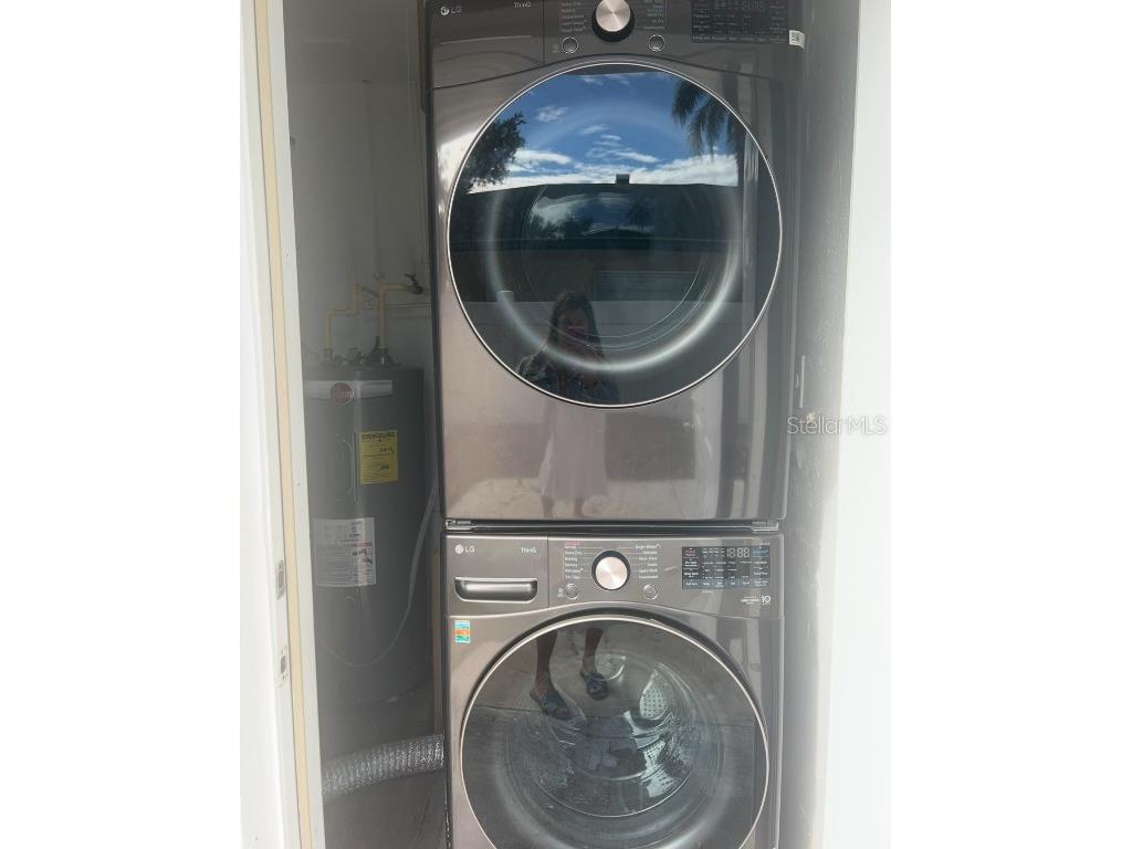 4731 Violet Avenue Sarasota FL 34233 A4665302 image12