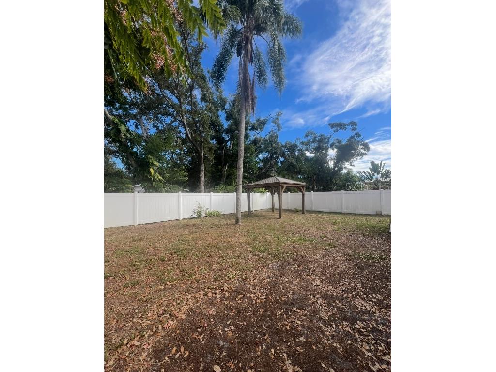 4731 Violet Avenue Sarasota FL 34233 A4665302 image14