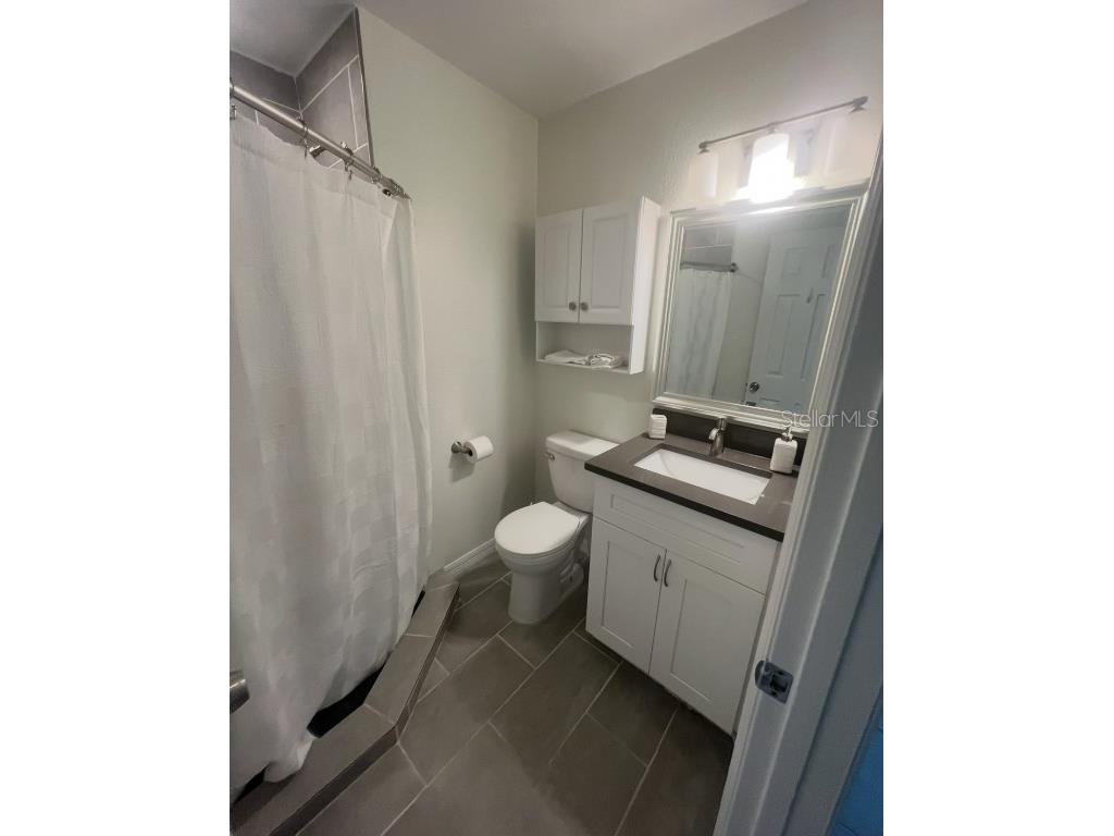 4731 Violet Avenue Sarasota FL 34233 A4665302 image7