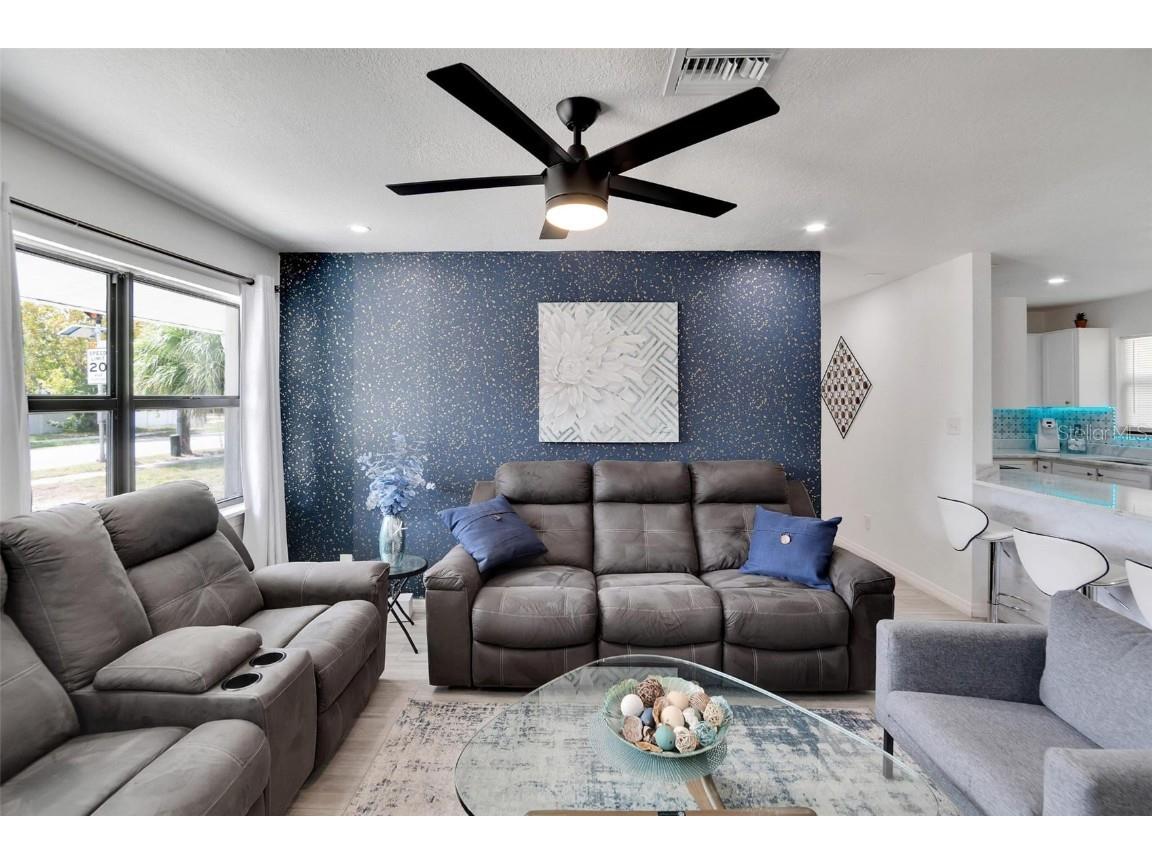 4731 W Montgomery Avenue Tampa FL 33616 TB8436719 image6