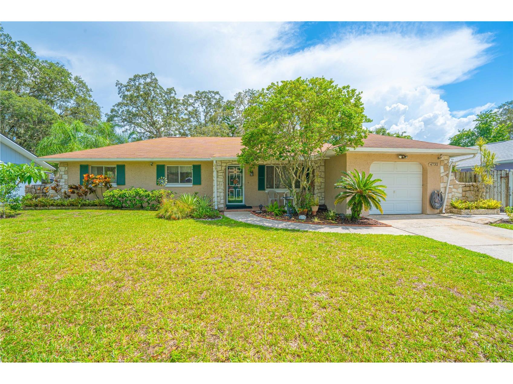 4732 Cherokee Rose Drive Orlando FL 32808 O6327633 image1