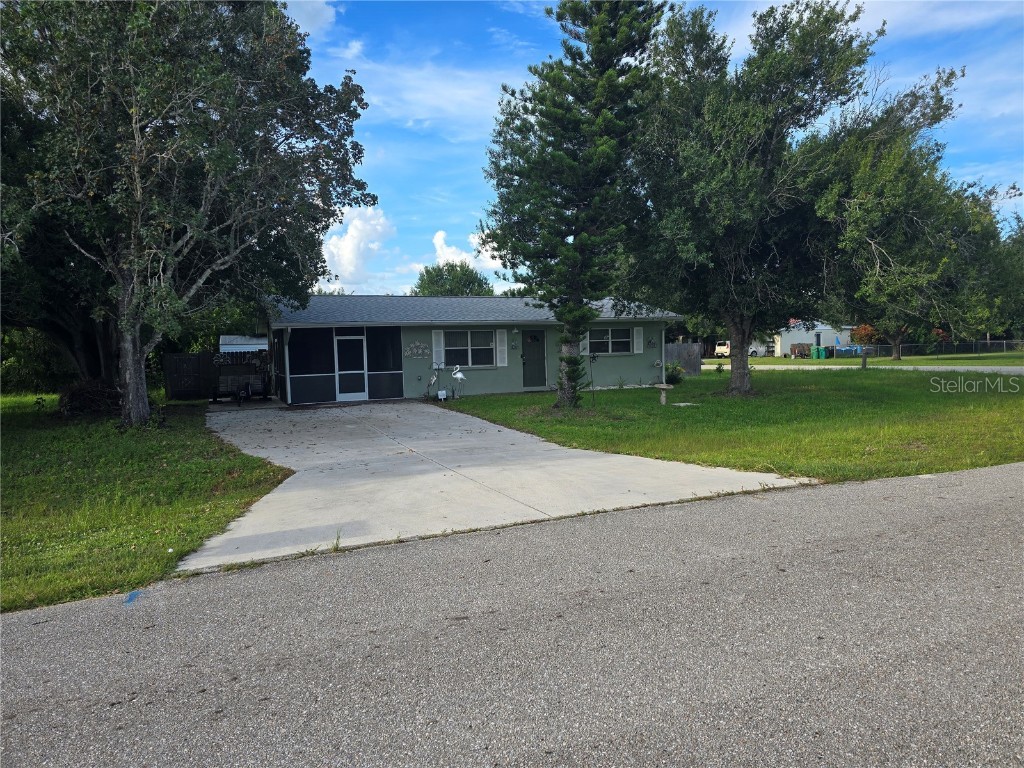 4732 Lagorce Drive Punta Gorda FL 33982 C7514355 image1