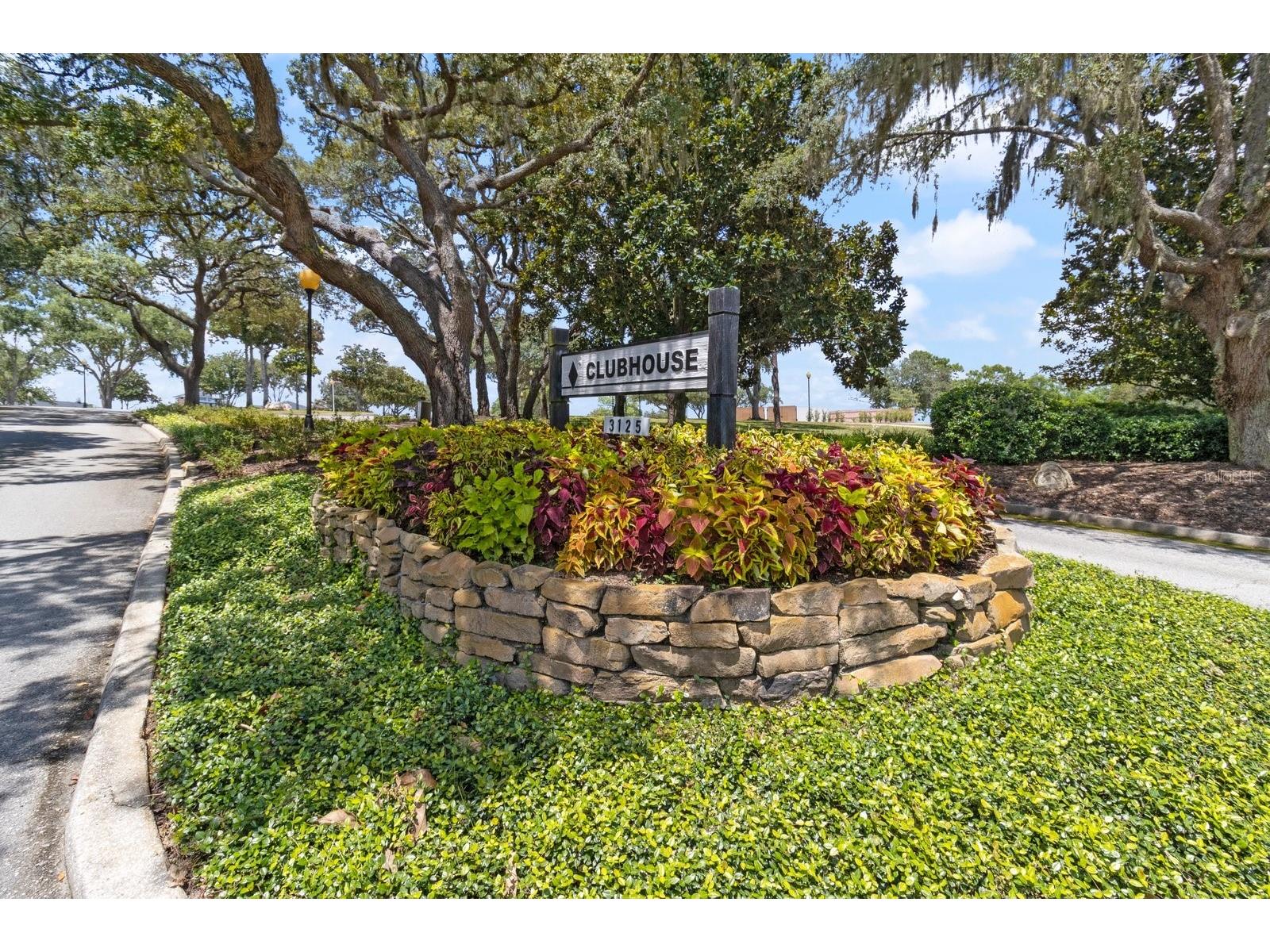 4732 N Pine Valley Loop Lecanto FL 34461 OM724362 image69