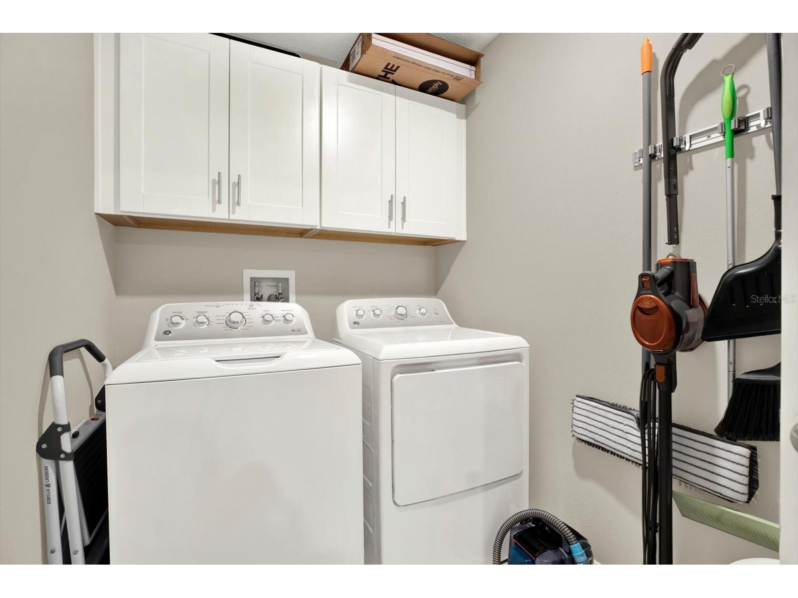 4732 Pickering Harbor Place Tampa FL 33619 TB8494340 image25