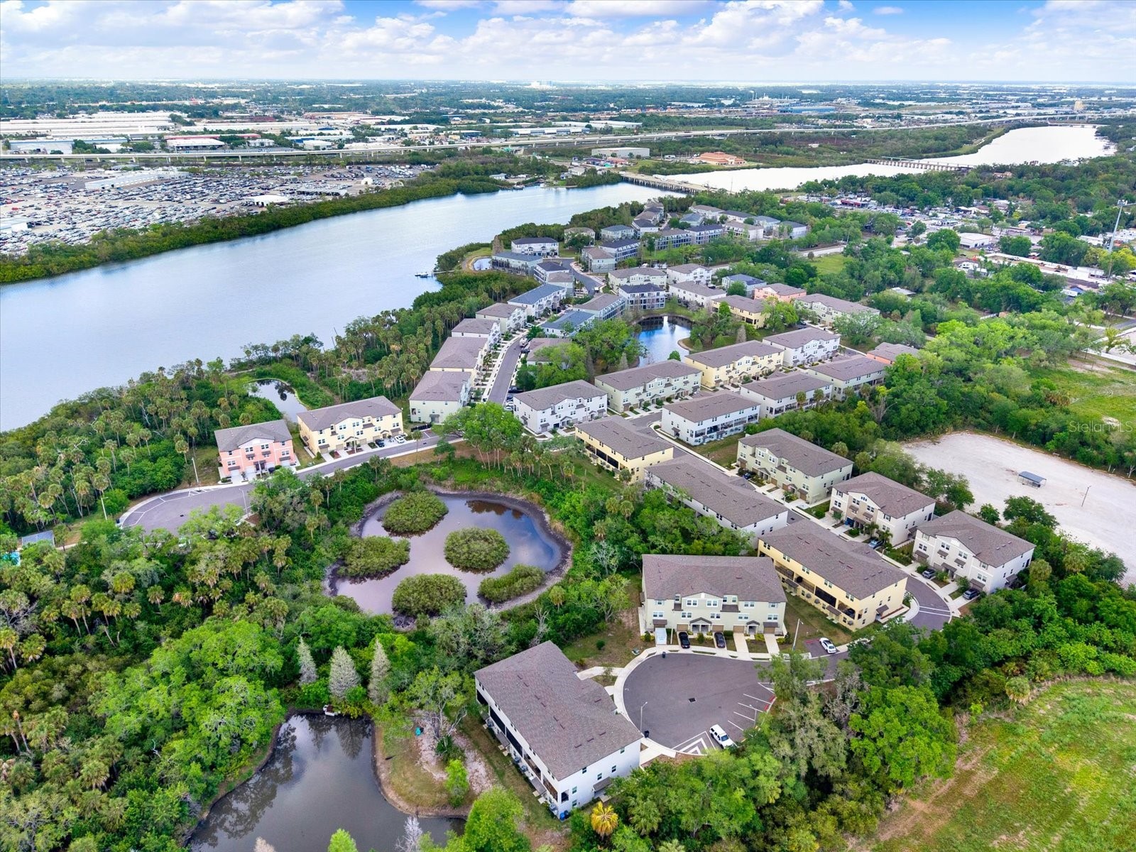 4732 Pickering Harbor Place Tampa FL 33619 TB8494340 image26