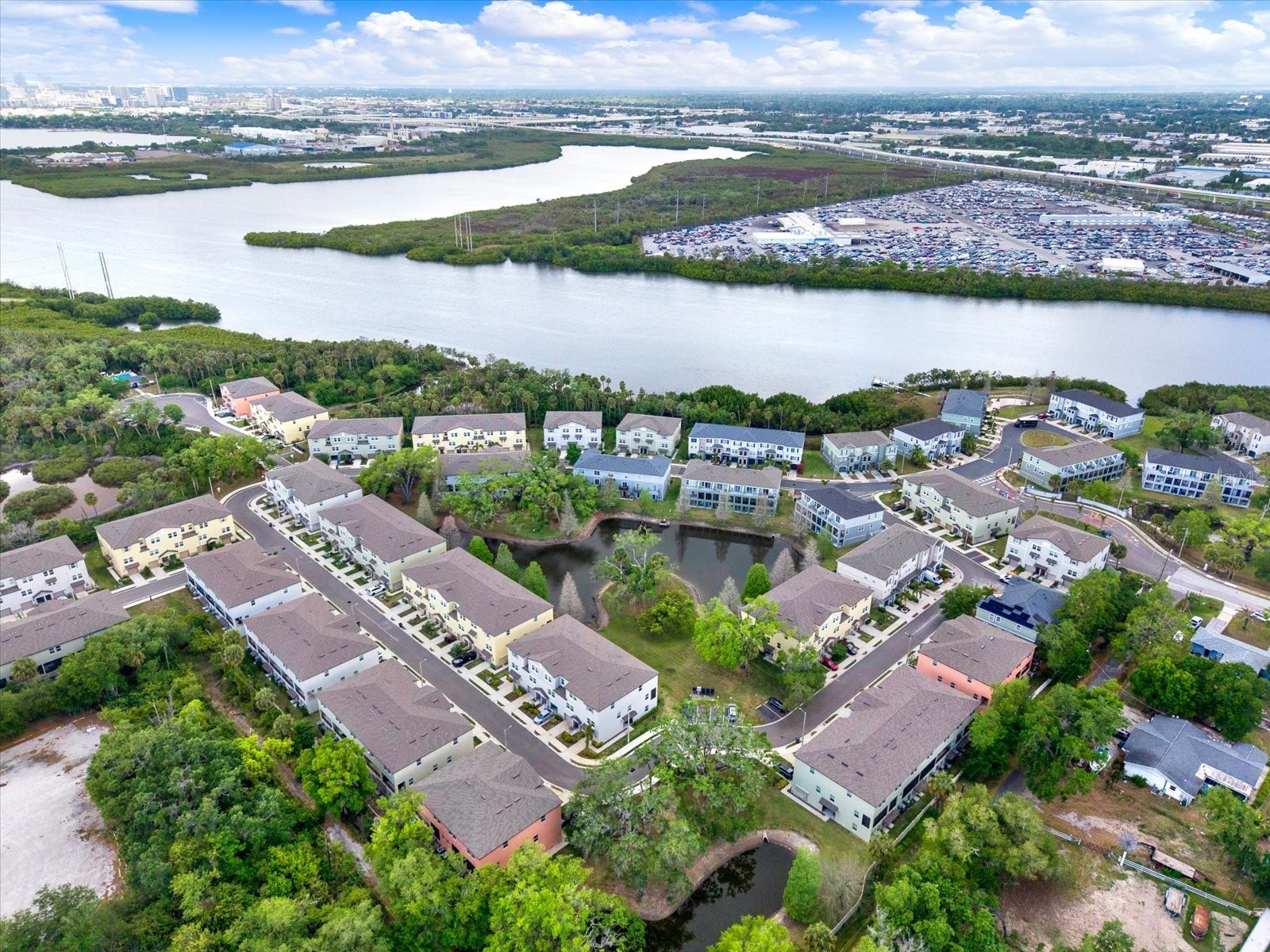 4732 Pickering Harbor Place Tampa FL 33619 TB8494340 image27