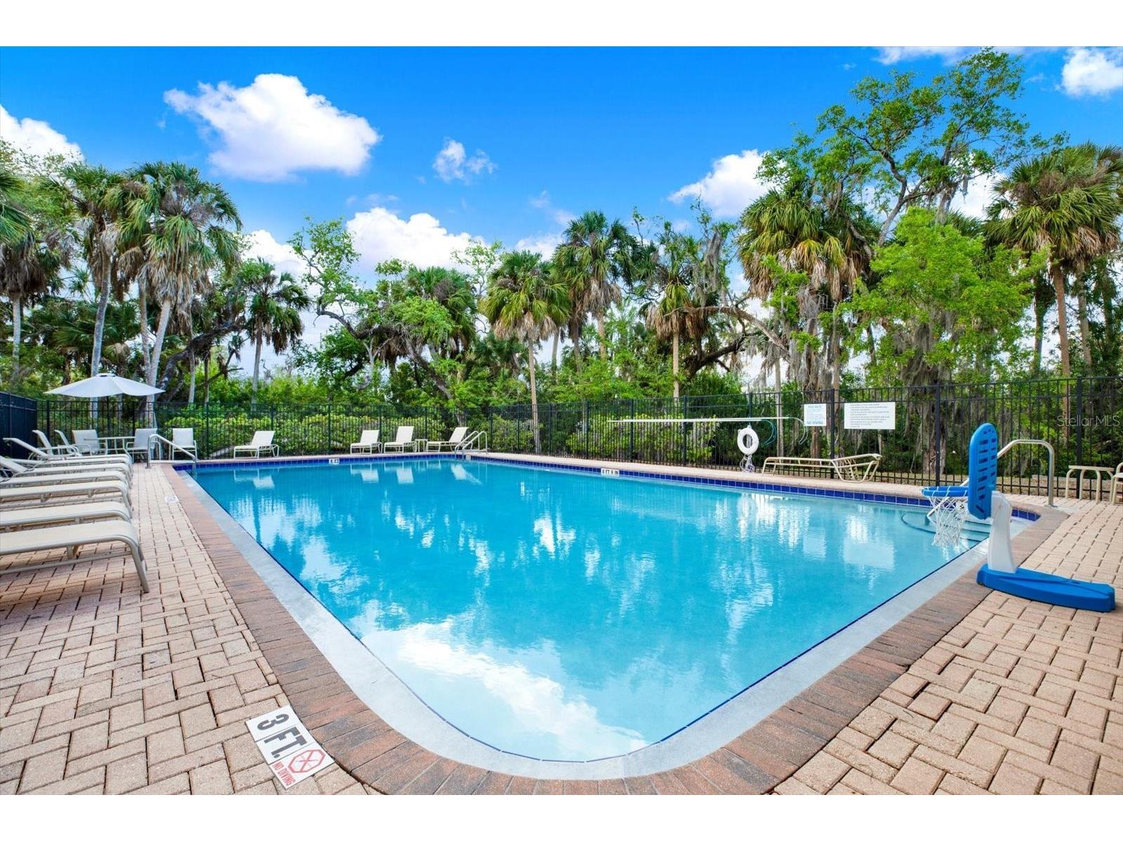 4732 Pickering Harbor Place Tampa FL 33619 TB8494340 image30