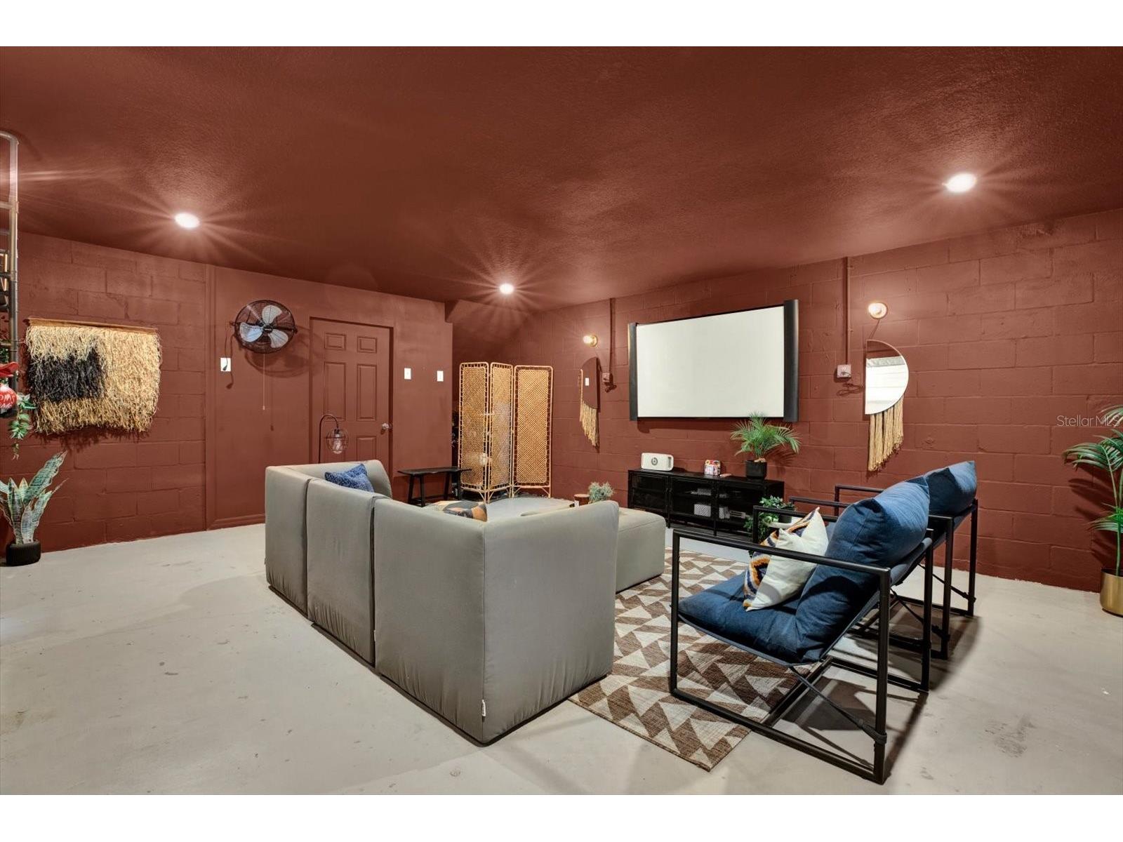 4732 Pickering Harbor Place Tampa FL 33619 TB8494340 image4