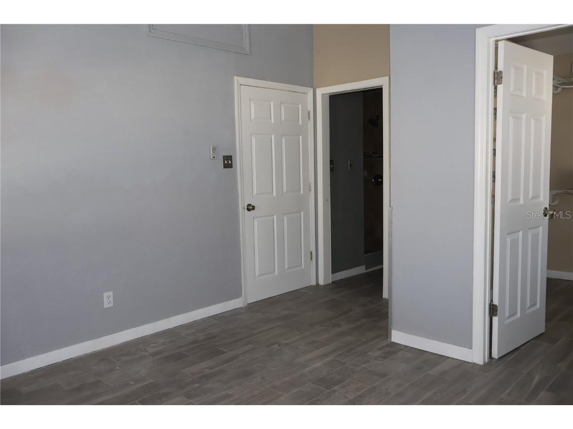 4732 W Lawn Avenue Tampa FL 33611 TB8434839 image15