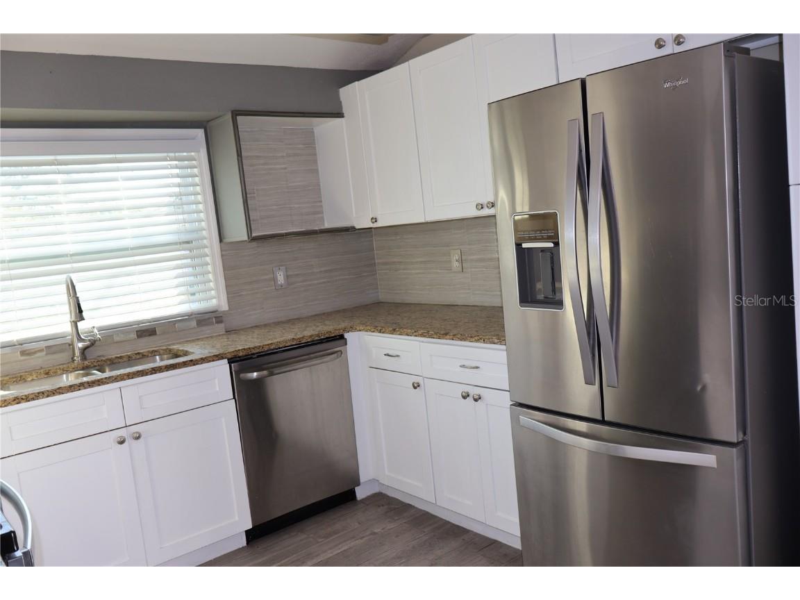 4732 W Lawn Avenue Tampa FL 33611 TB8434839 image2