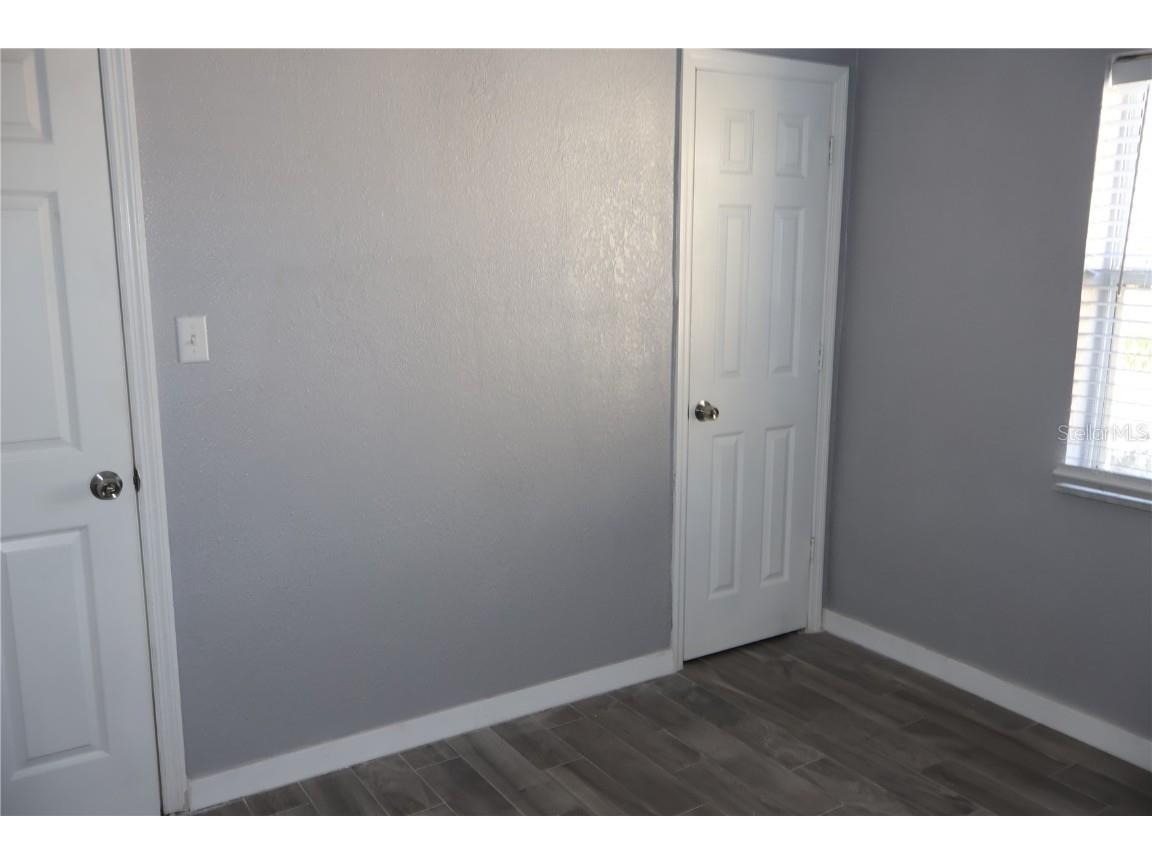 4732 W Lawn Avenue Tampa FL 33611 TB8434839 image27