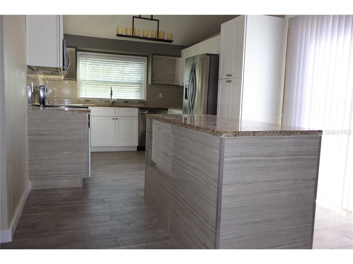 4732 W Lawn Avenue Tampa FL 33611 TB8434839 image4