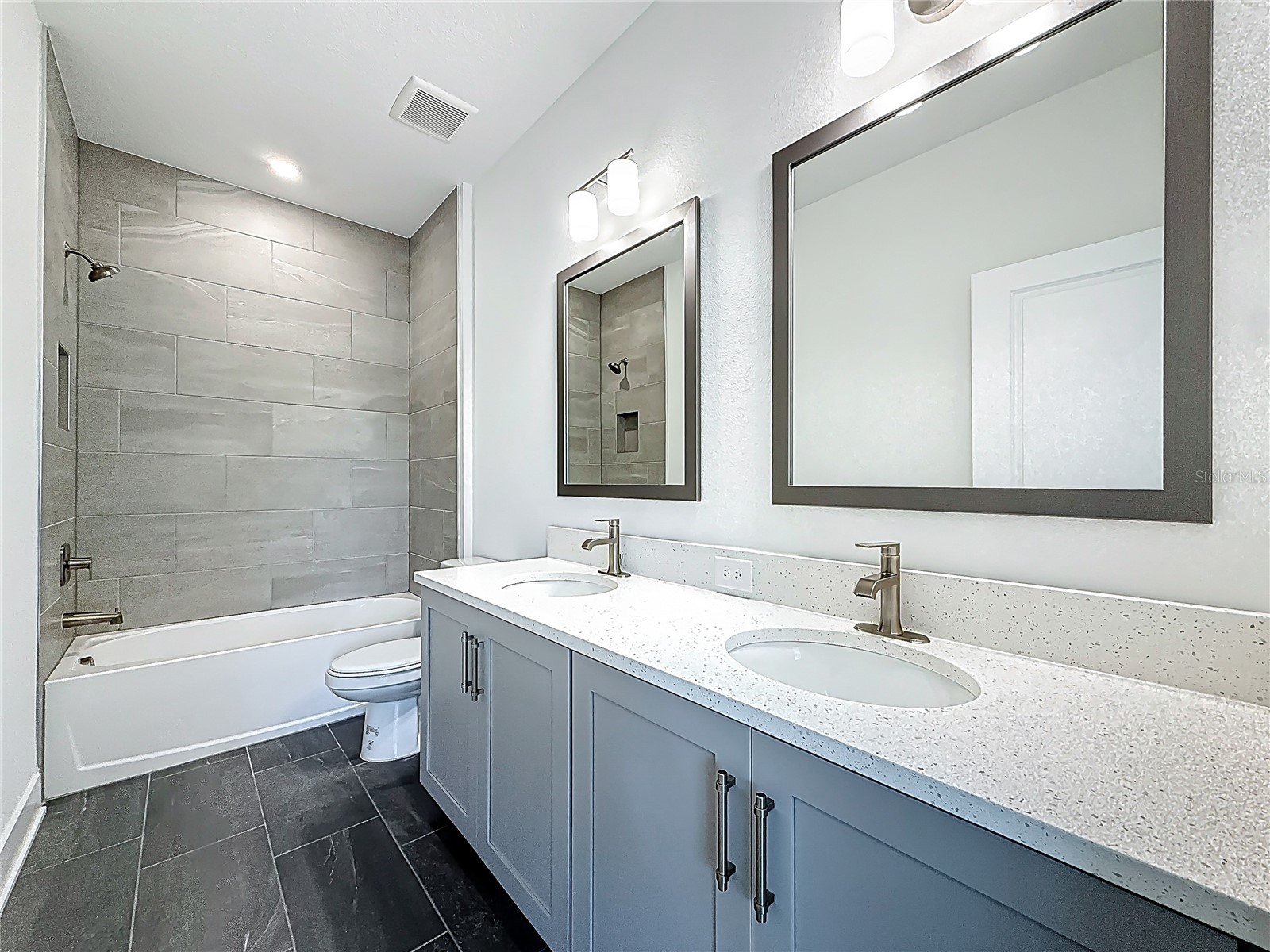 4732 W Wallcraft Avenue Tampa FL 33611 TB8466567 image44