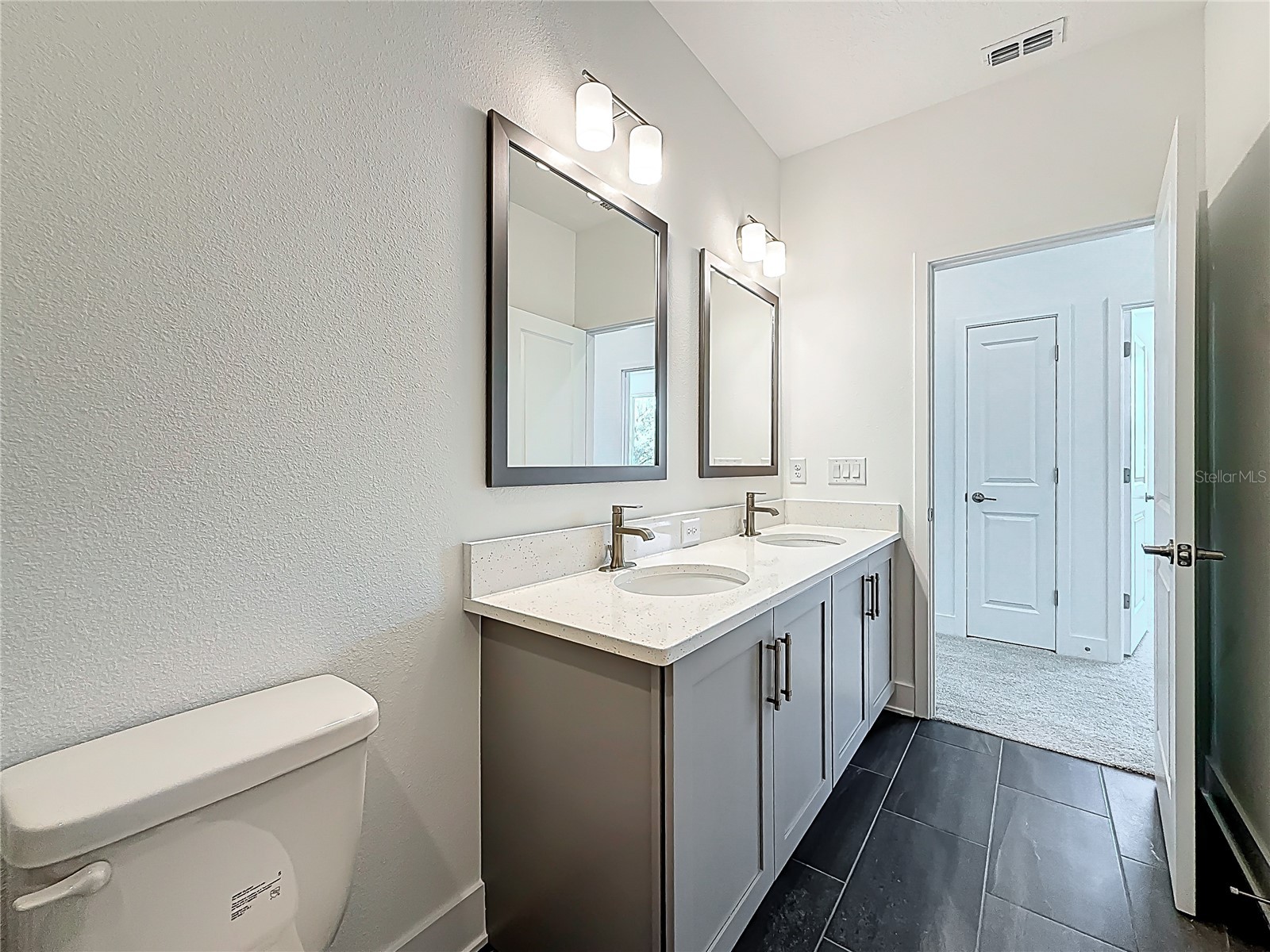 4732 W Wallcraft Avenue Tampa FL 33611 TB8466567 image46