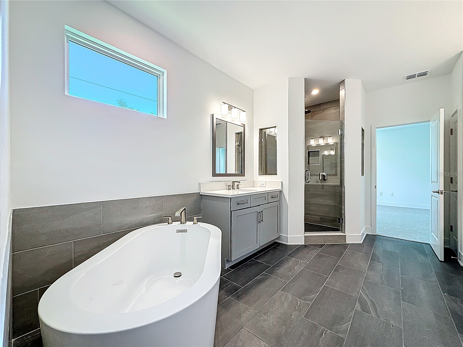 4732 W Wallcraft Avenue Tampa FL 33611 TB8466567 image60