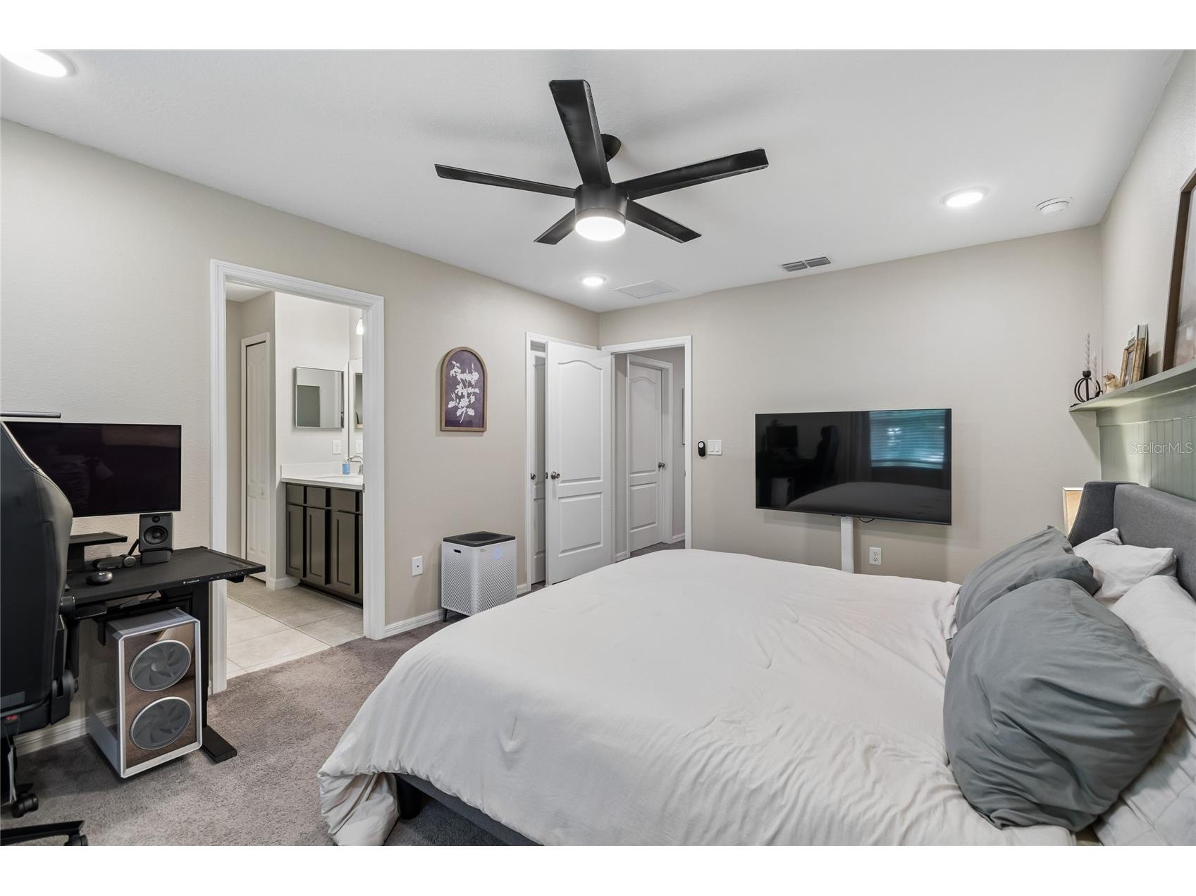 4733 Deer Track Street Tampa FL 33610 TB8506046 image13
