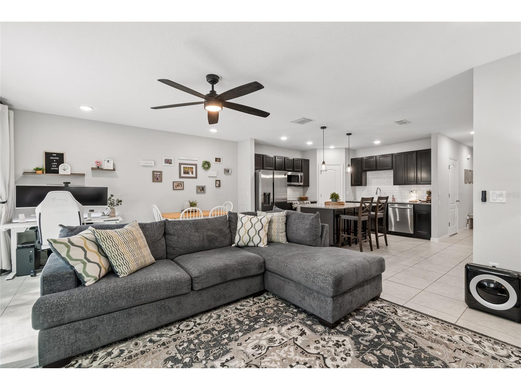 4733 Deer Track Street Tampa FL 33610 TB8506046 image2