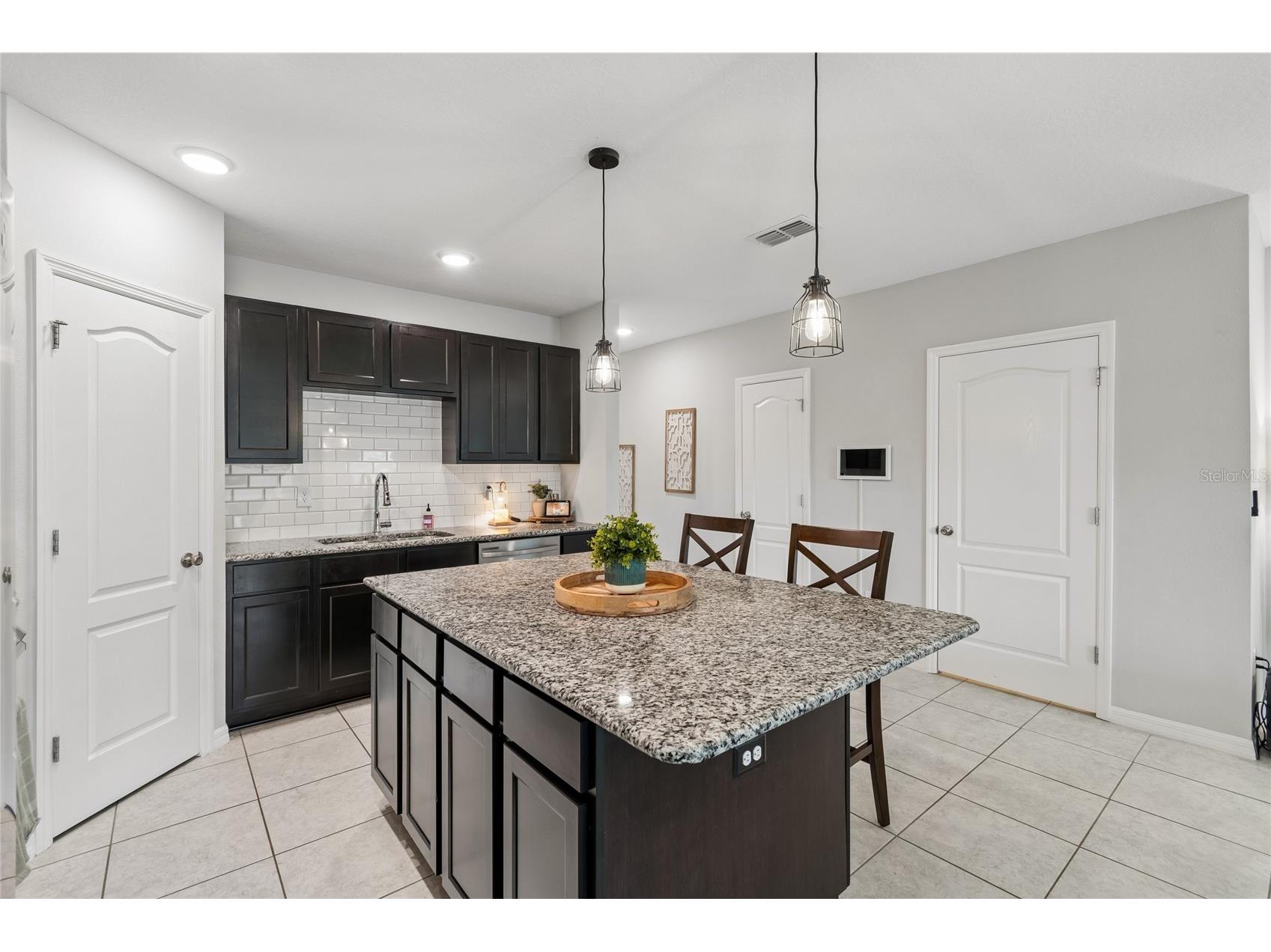4733 Deer Track Street Tampa FL 33610 TB8506046 image6