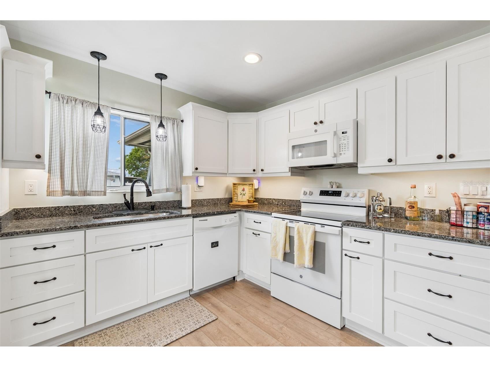4733 Ridge Point Drive Tampa FL 33624 TB8508834 image10