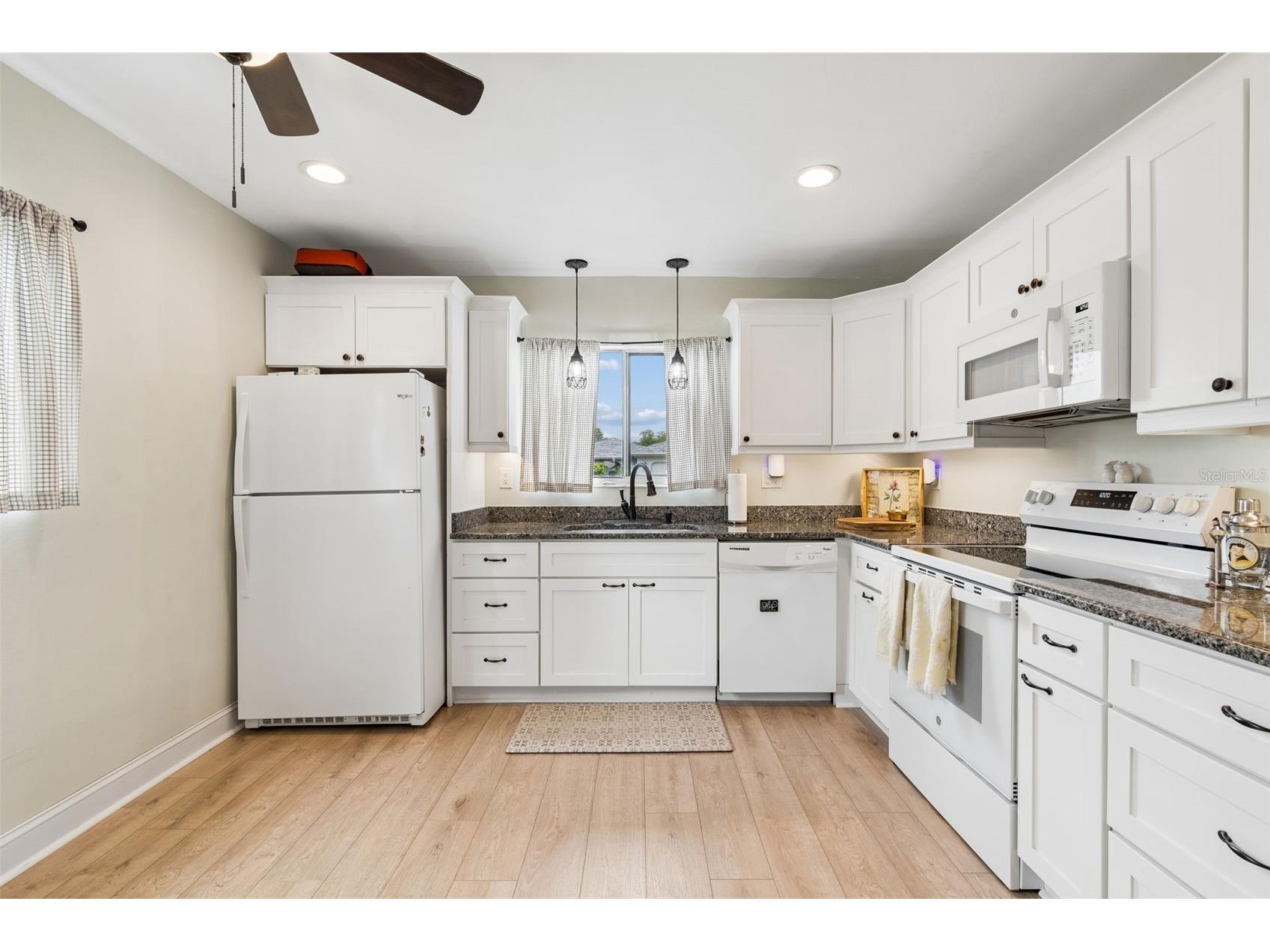 4733 Ridge Point Drive Tampa FL 33624 TB8508834 image13