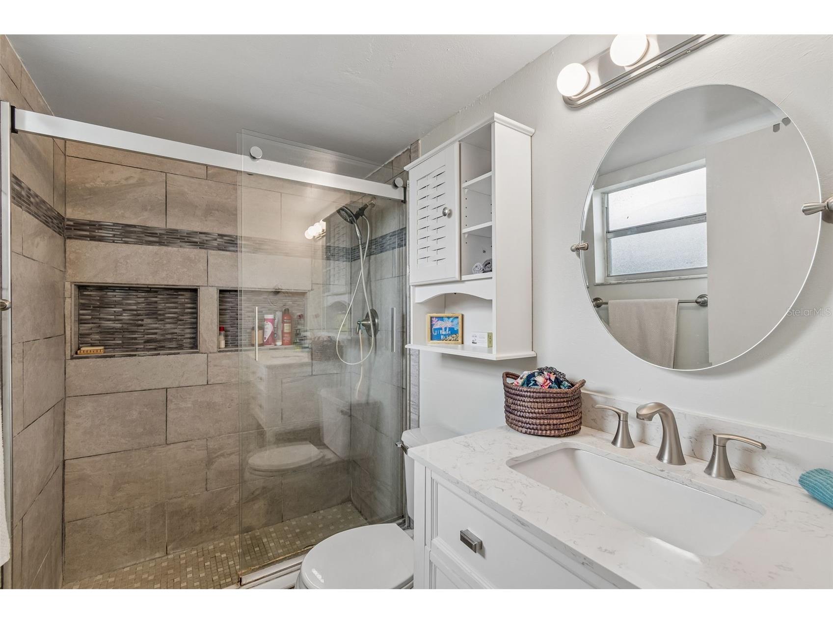 4733 Ridge Point Drive Tampa FL 33624 TB8508834 image36