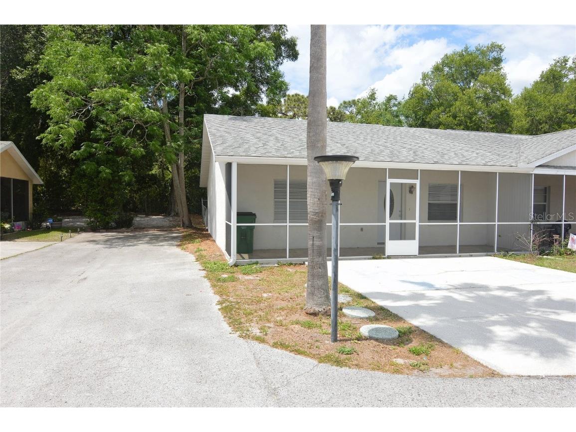 4733 Silver Circle Zephyrhills FL 33541 T3439983 image1