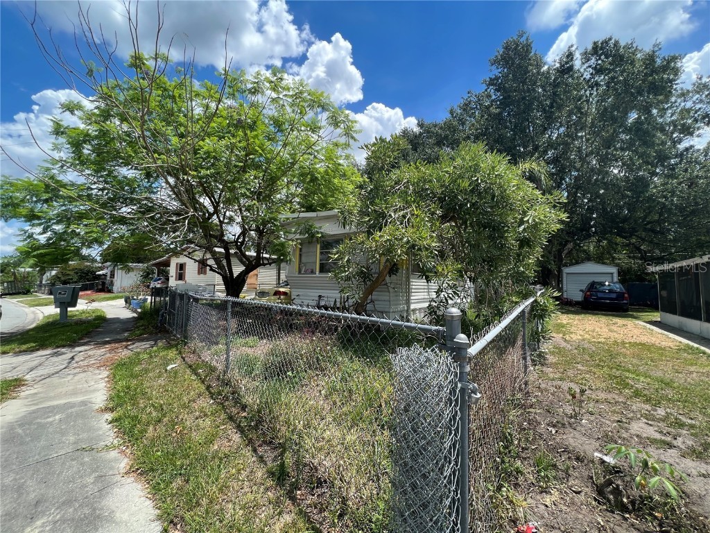 4733 Ternstone Avenue Orlando FL 32812 A4571800 image1