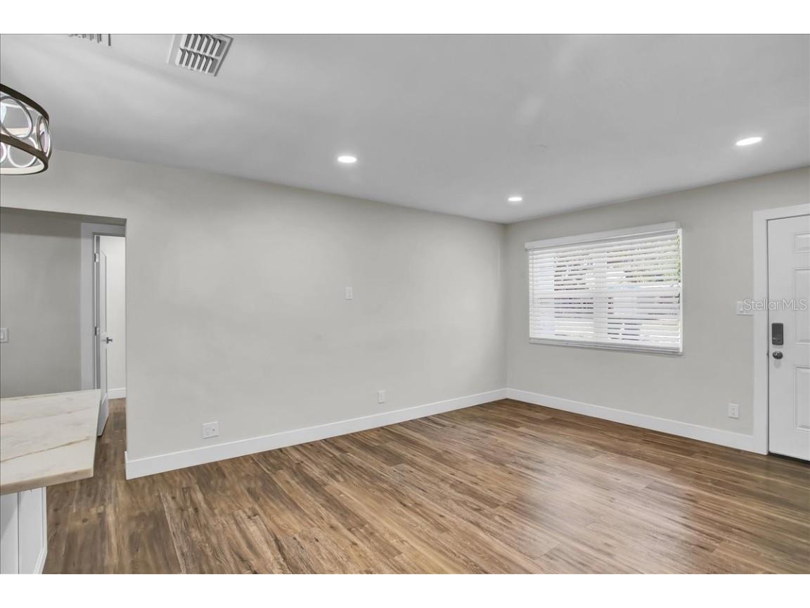 4733 W Iowa Avenue Tampa FL 33616 TB8434998 image16