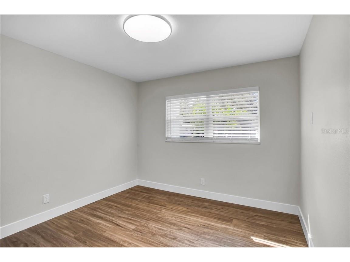 4733 W Iowa Avenue Tampa FL 33616 TB8434998 image25