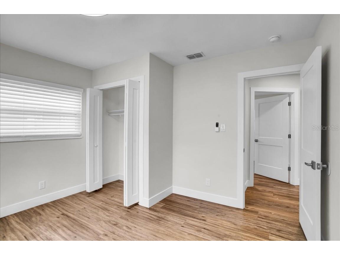 4733 W Iowa Avenue Tampa FL 33616 TB8434998 image29