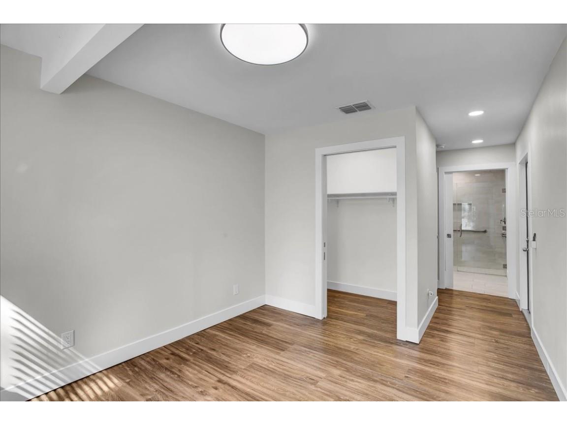 4733 W Iowa Avenue Tampa FL 33616 TB8434998 image40