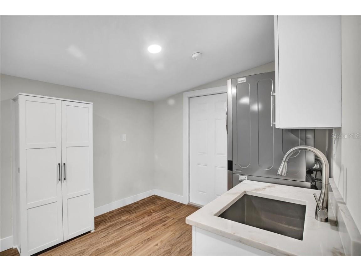 4733 W Iowa Avenue Tampa FL 33616 TB8434998 image50