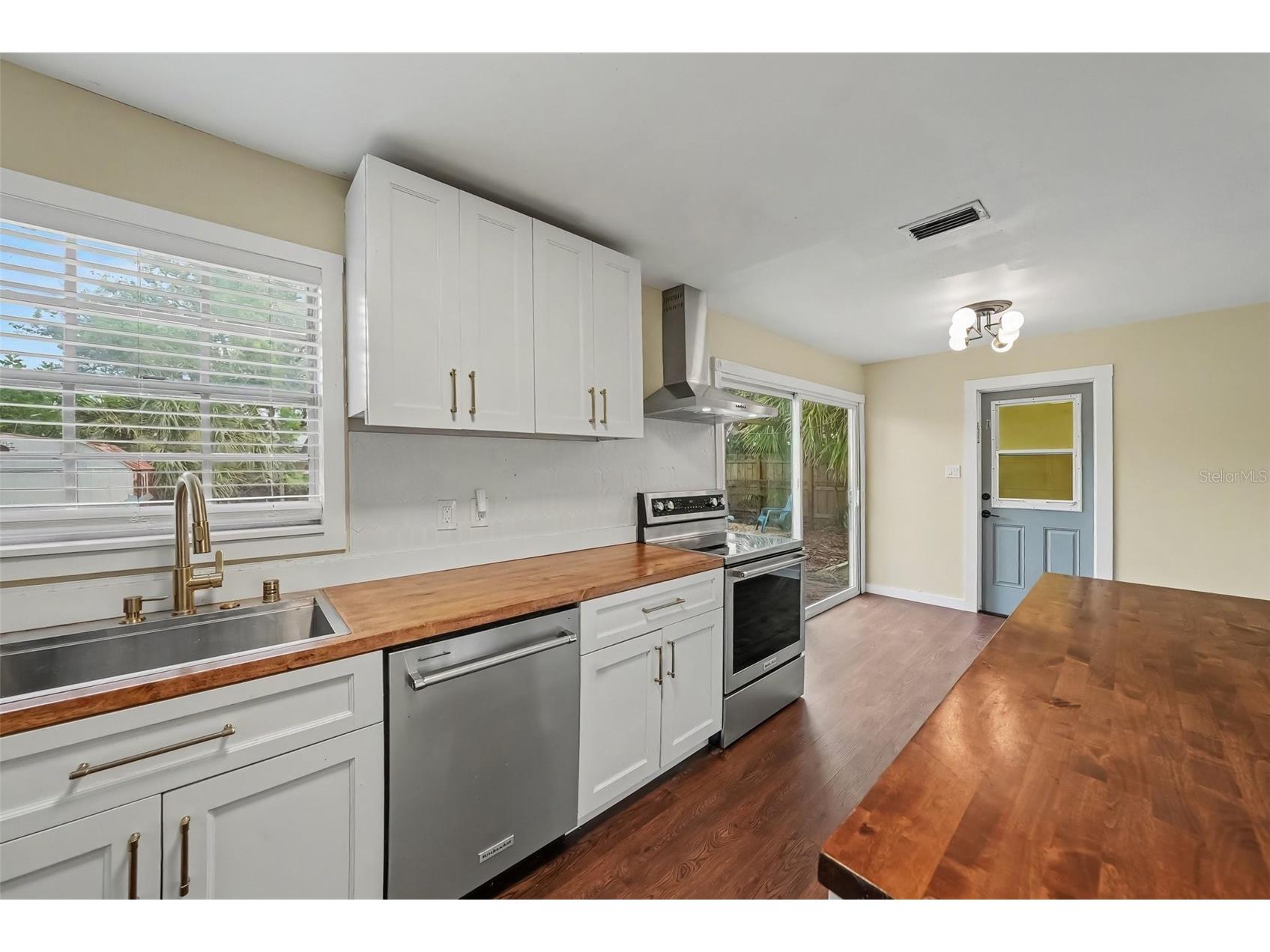 4733 W Wisconsin Avenue Tampa FL 33616 O6424467 image14