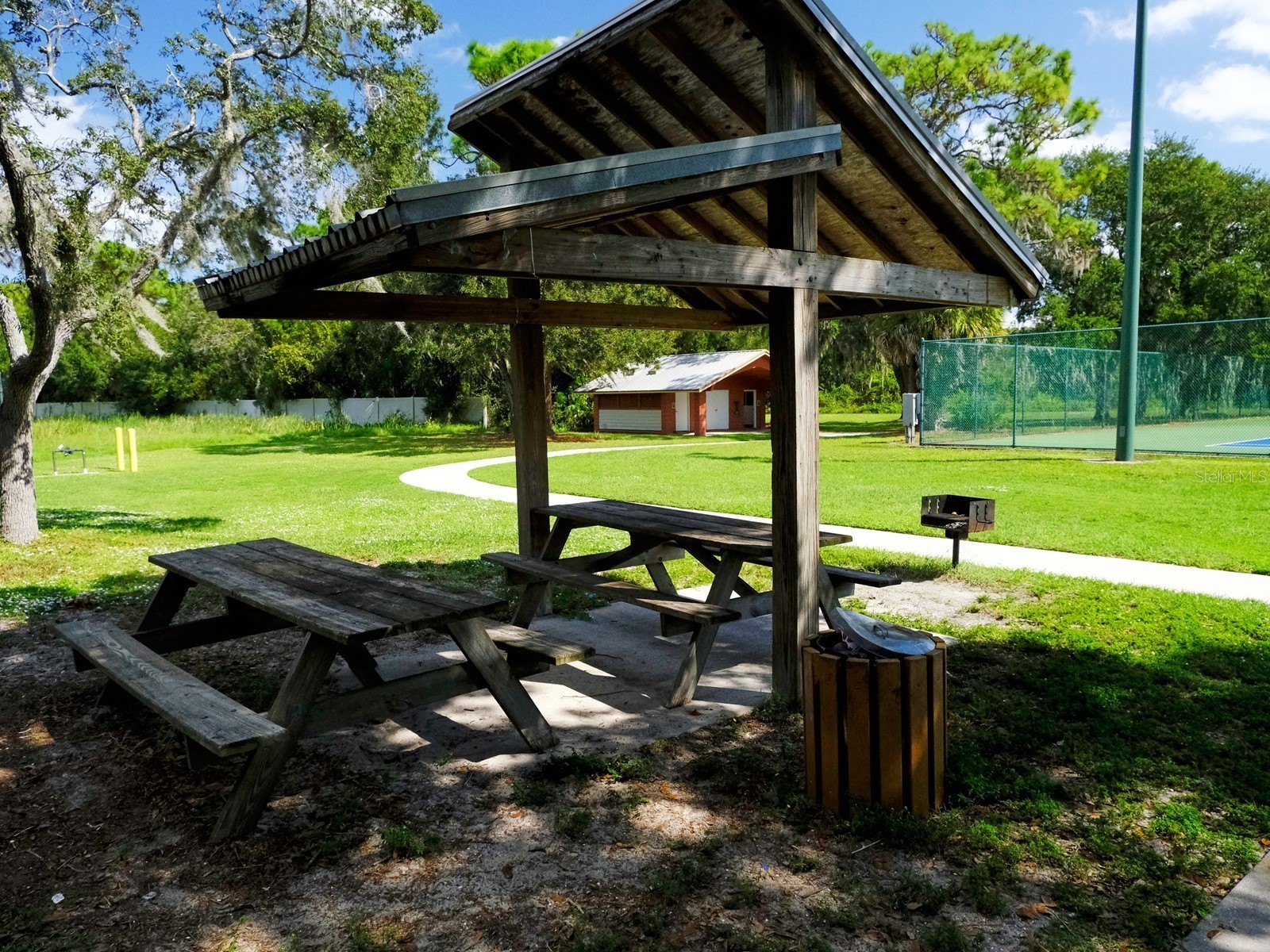 4734 Delmonte Avenue Sarasota FL 34235 A4688486 image10