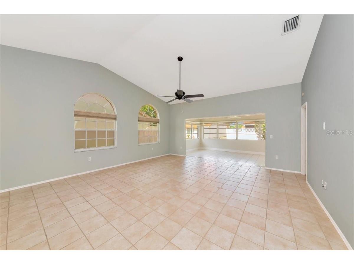4734 Raintree Street Circle E Bradenton FL 34203 A4693346 image11